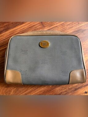 Vintage Burberrys Equestrian Knight Monogram Pouch • Entrupy Authenticated